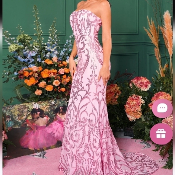 PINK MERMAID FLORAL EMBROIDERED PREMIUM BRAND AND QUALITY DRESS - Picture 16 of 16